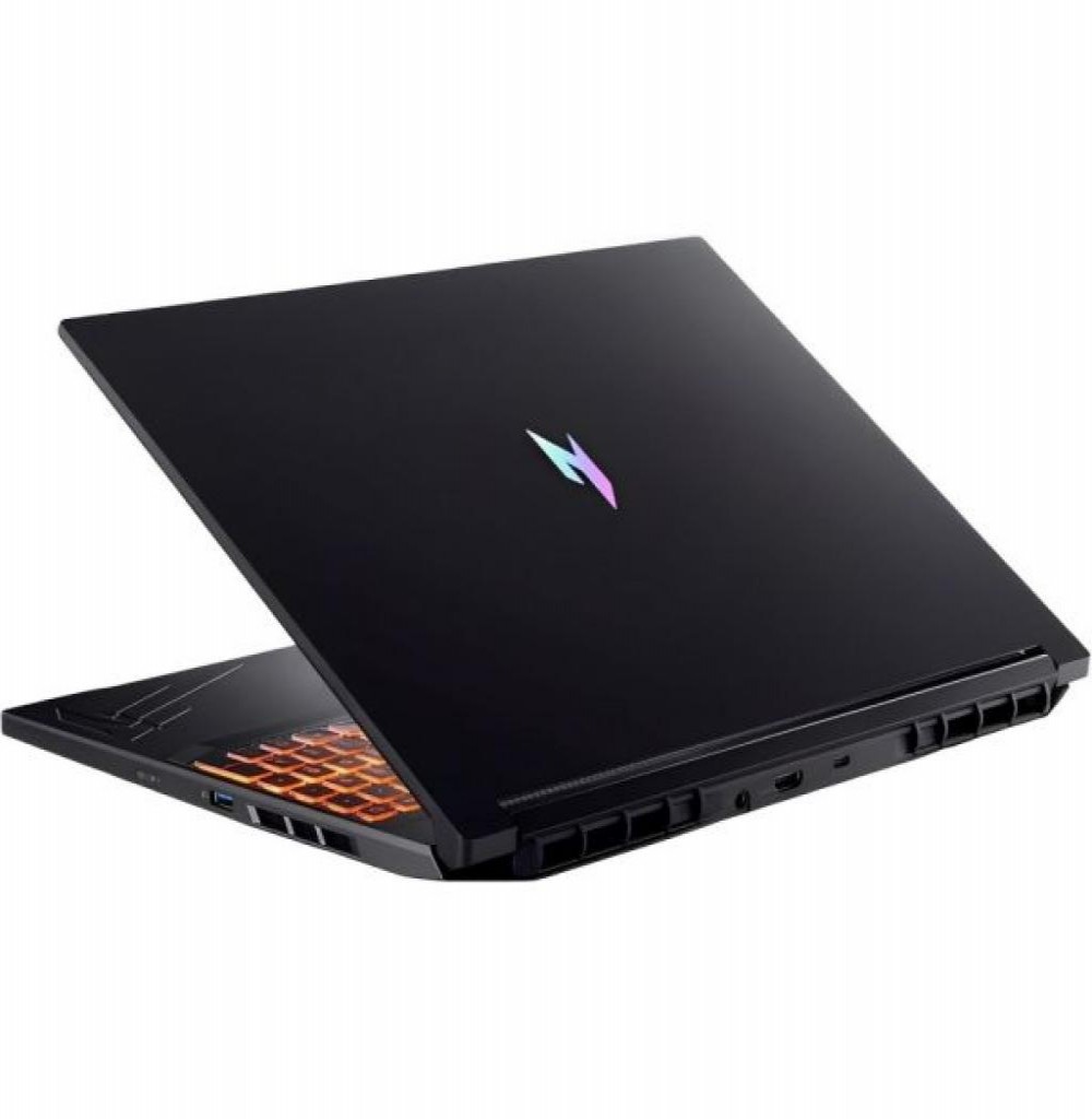 Notebook Acer ANV16-41-R5K2 Ryzen7 8845HS/16/1TB/16" 8GB